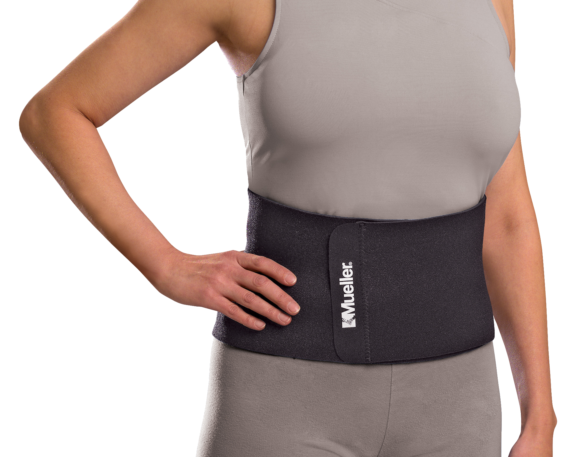 Mueller Waist Support 68127 Demonstration Anlage bei Frau von vorne