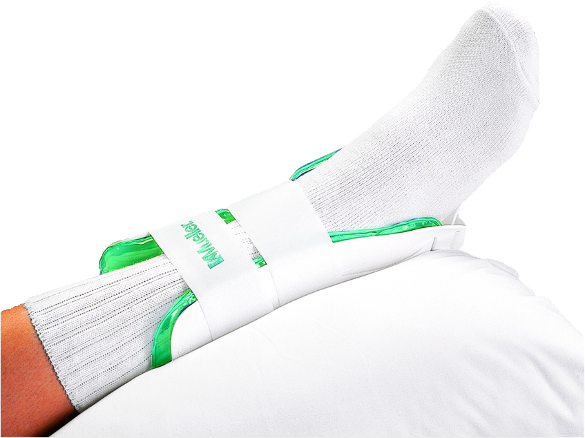 Mueller Gel Brace Cold Therapy 4556 hochgelegt Mueller Gel Brace Cold Therapy 4556 hochgelegtes Sprunggelenk