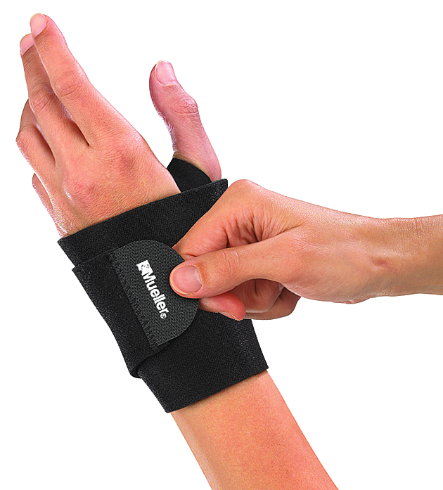 Mueller Wrist Support 4505 Klettverschluss Mueller Writ Support 4505 Klettverschluss wird zugemacht